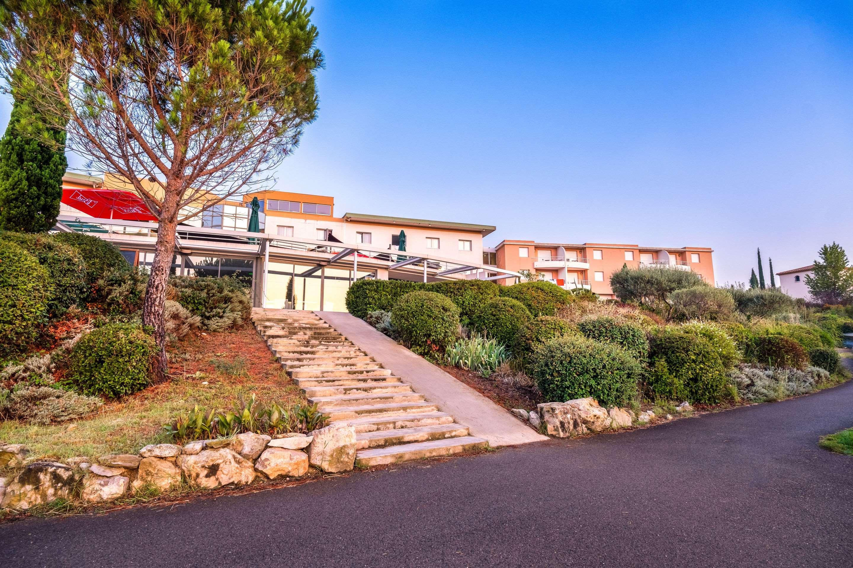 Hôtel Golf Fontcaude Juvignac Exterior foto